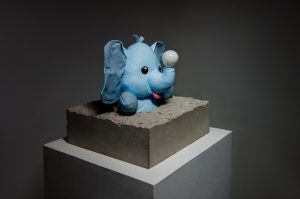 Dumbo Lamp sculpture by Amarist Studio