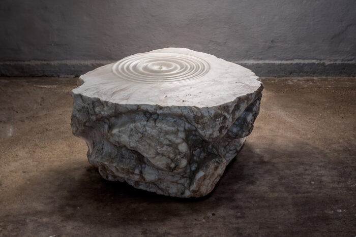 Alabaster table - Amarist