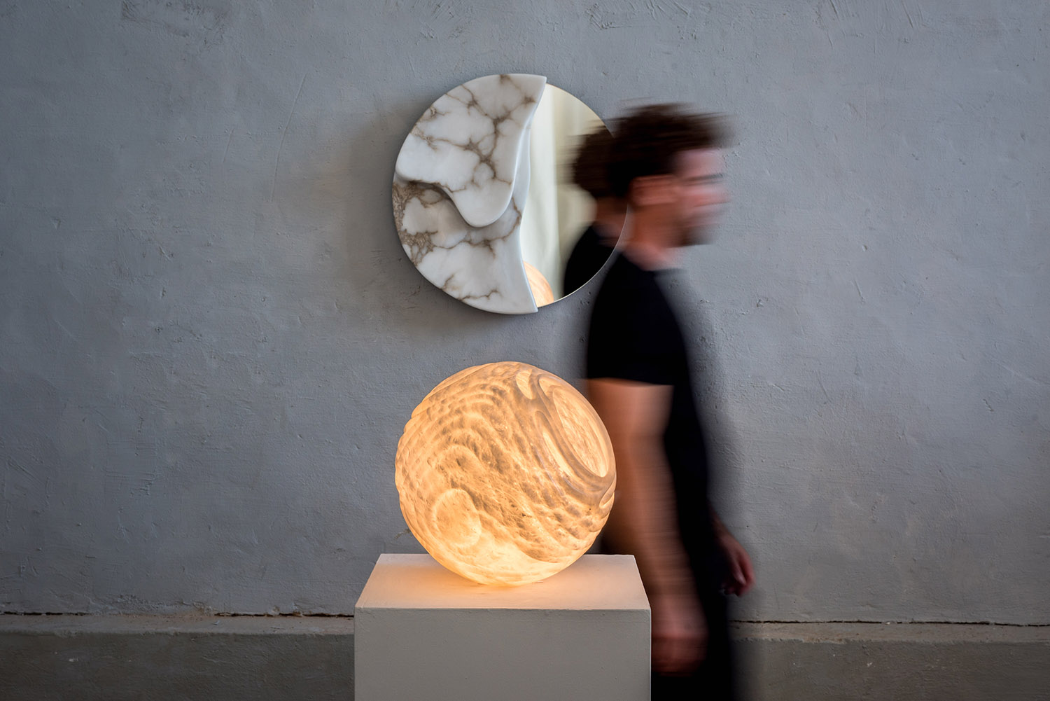 Alabaster light sculpture - Amarist studio