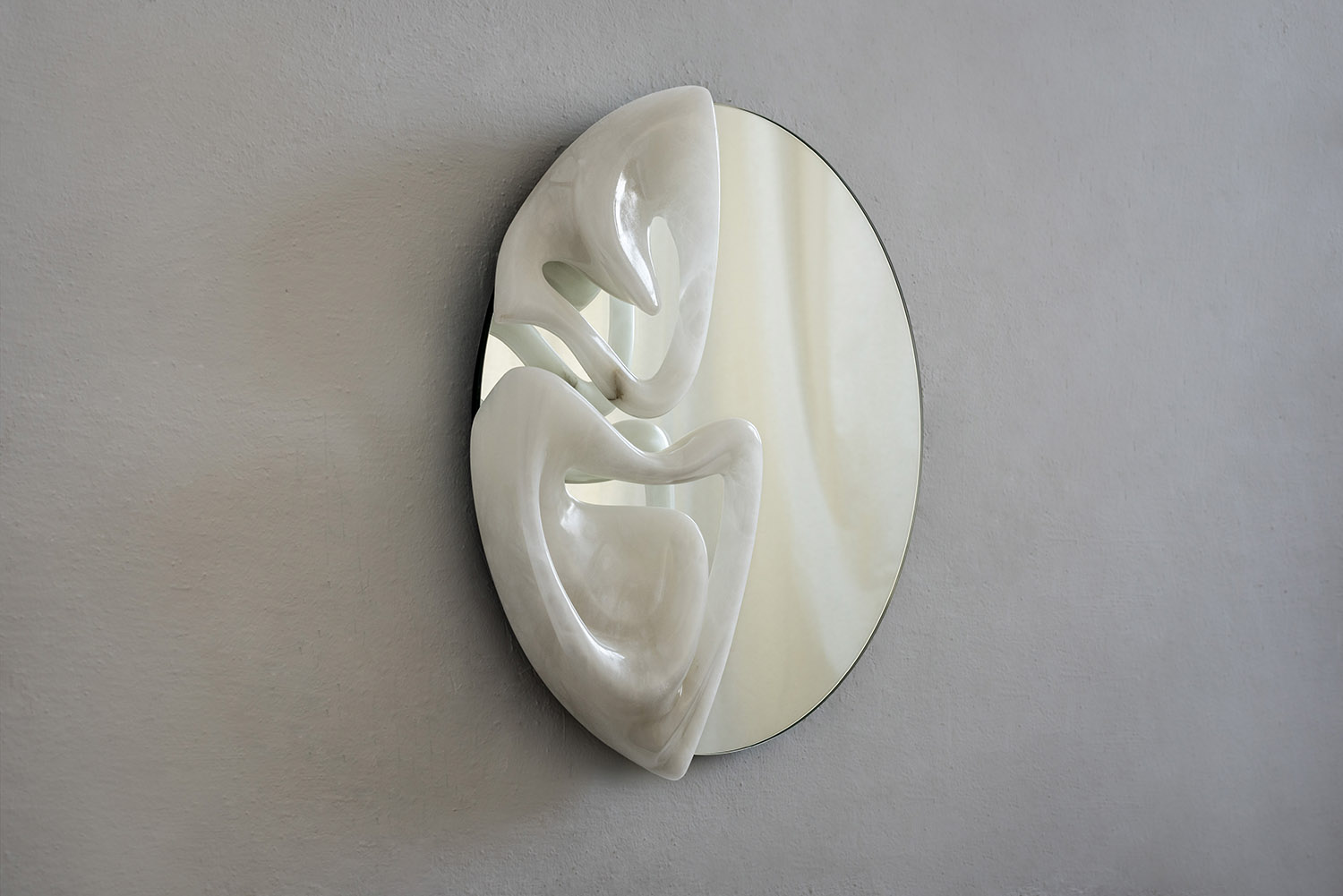 Fossil Moon XVIII Mirror - Amarist