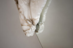 Fossil Moon XX Alabaster mirror - AMARIST