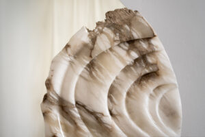 Fossil Moon XX Alabaster mirror - AMARIST