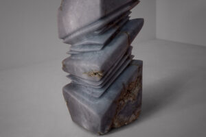 Lapiaz candle holder Amarist