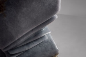 Lapiaz candle holder Amarist